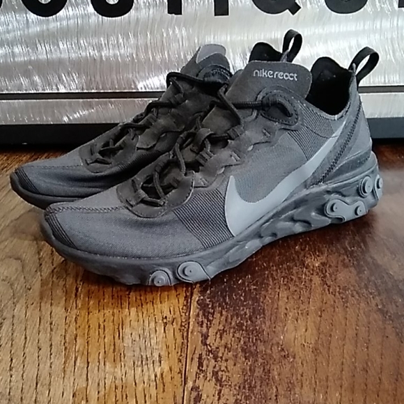 Nike Shoes - Nike React Art3mis Women's Running Size 7.5